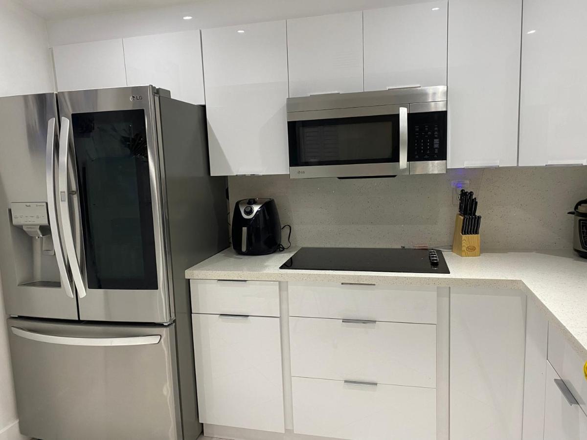 Beautiful House 7 Min From Miami Airport W Free Parking Apartment Bagian luar foto
