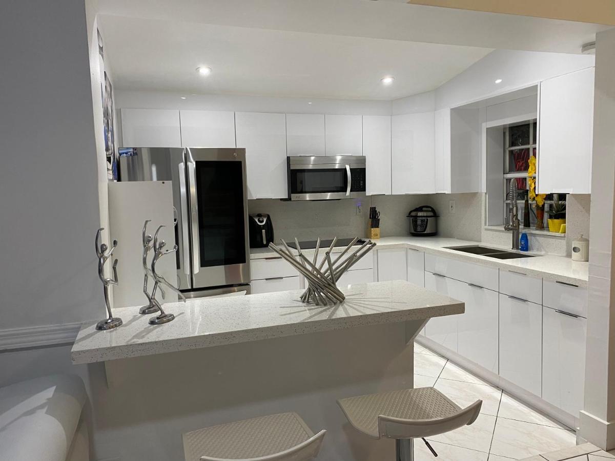 Beautiful House 7 Min From Miami Airport W Free Parking Apartment Bagian luar foto